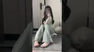 Delicate Asian Beauty: Barefoot & Silk Elegance 🌸✨ #FootAdmiration