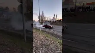 Volvo 244 BURNOUT! #shorts #short #volvo #244 #volvo244  #sedan #fyp #fypシ #foryoupage