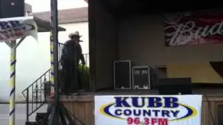 Dusty Hayes singing 