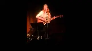 Taylor Pearl- Joan Baez Song, Uncommon Ground Chicago 10/17/15