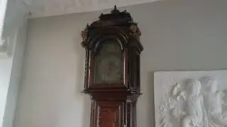 (1) Standuhr von 1700, mit Potsdamer Glockenspiel 