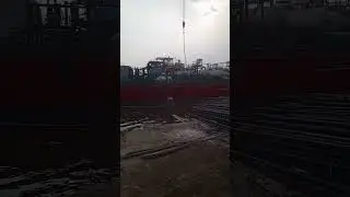 offloading of pipe rack from Galilean 48 barge