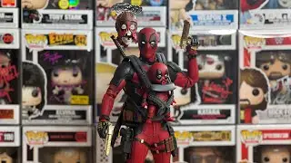 Hot Toys Movie Masterpiece Deadpool & Wolverine - Sideshow Exclusive 1/6th Scale Deadpool Figure Rev