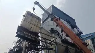 ID fan out let ducting lifting work ID fan Cap. 25.15 M&sup3;/sec. Motor cap.250KW , Motor RPM = 993 