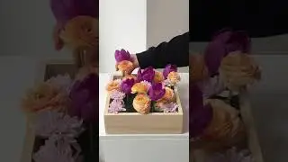 Create a vibrant floral arrangement in a wooden box!🌷🌿