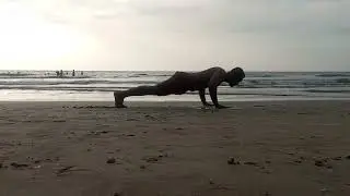 superman push-ups 💪😘 #supermanpushups #beach #beachworkout #shorts #fitness