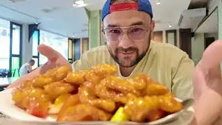 BEST FRIED CHICKEN SWEET AND SOUR SAUCE IN BANGKOK!!! ABSORN THAI BISTRO !