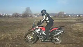 BMW GS - 800  off-road training