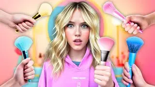 7 SiSTERS PASS the MAKEUP BRUSH! 👛💄