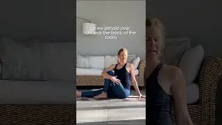 Boost Immunity & Digestion with Yoga&rsquo;s Thoracic Twist🧘&zwj;♀️ #shorts
