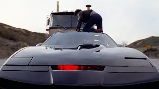 Michael and KITT - Truck Chase | Knight Rider