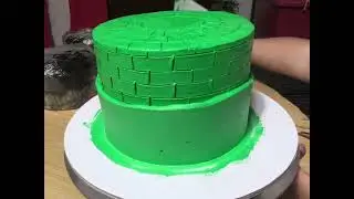 Hulk cake design | Home Baker