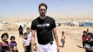 UNICEF USA: Pau Gasol Visits Syrian Child Refugees