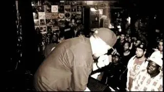 Apollo Ali - 