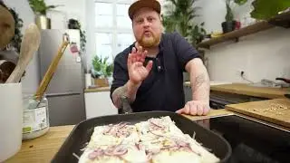 Flammkuchentoast // Timo Franke - veganer Profikoch // Gundel Pfannen