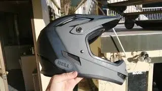 Bell Sanction Full Face Helmet, Quick Look