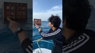 samar ke bich mila mystear container 