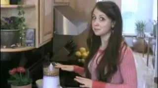 How to Make Vegan-Superfood Hemp Hummus