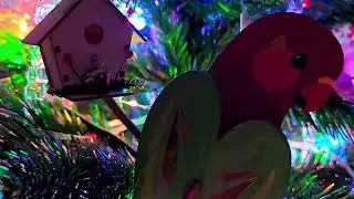 🎅 Ho ho ho! Flickering lights Christmas tree and music for night time ambience & relaxation. 🎅