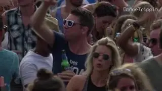 David Amo, Julio Navas & Gustavo Bravetti - Raw [Played by Fedde Le Grand]