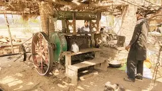 Mustard oil Expeller Machine With 22 HP Old black diesel engine