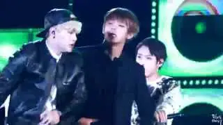 151003 강원 K-POP 콘서트 방탄소년단 - 흥탄소년단 (V Focus)