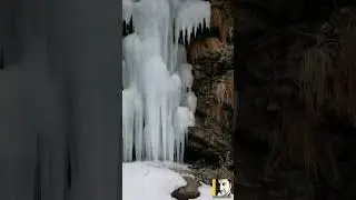 Frozen waterfall | Sharing Colors of nature #nature #snow #frozen #waterfall
