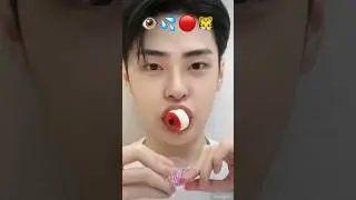 顔文字を順番に食べる