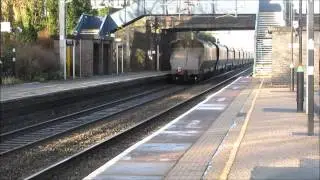 Trains at Acton Bridge Station, 20/12/13