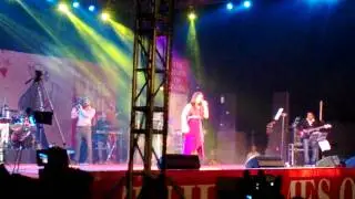Sun raha hai na tu...Shreya Ghoshal's Nagpur Concert