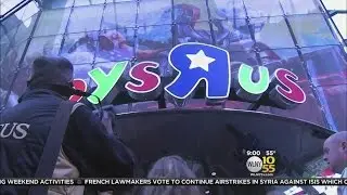 Shoppers Hit Stores For Pre-Black Friday Sales
