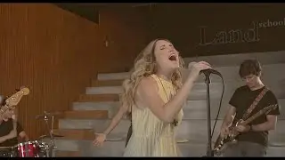 Cindy Esparza - Dios Ganará (Oración por la paz) - Música Católica