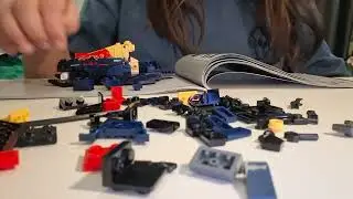 Bygger en lego speed champions. Redbull racecar. pt 2.