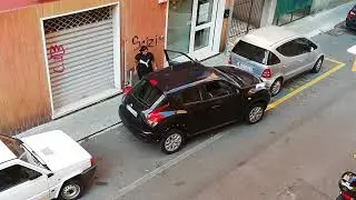 Donne e parcheggi
