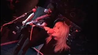 Killola -  Bar Pink