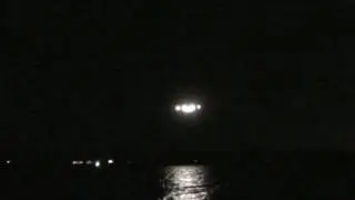 CH-130 Landing over Lake Worth