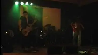 Last Exile live @ Crocetta del Montello-Mindless(testo in italiano )