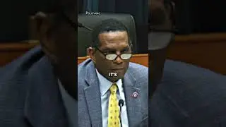 Joe Rogan Reacts To Senator Absolutely Destroying Biased Harvard Professor
