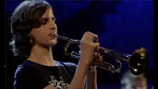 2022 Blue Moon   SANT ANDREU JAZZ BAND feat MAX MUNN&Eacute; ( direcci&oacute;n JOAN CHAMORRO)