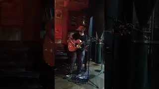 Ivo Matteeff - Counting Stars (live @ Petnoto)