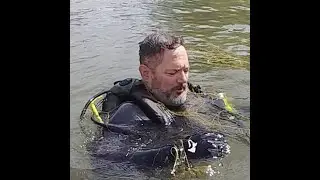 Treasure Dive part II : Scuba for Sunglasses