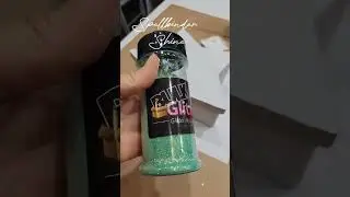 Iridescent glitter 