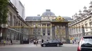 #13492, Gran palacio en la gran ciudad [Raw], Lugares y ciudades