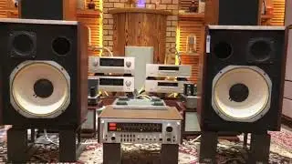 Винтажная аппаратура: ресивер McIntosh MAC-4100 и колонки JBL Lancer 101