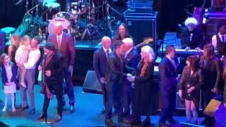 Bruce Springsteen joins Little Steven for finale at NJ Hall of Fame induction.