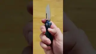 Как закрыть карманный нож #шорты