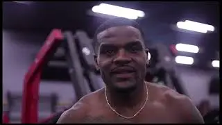 Upper body strength training before fight 30 days out.