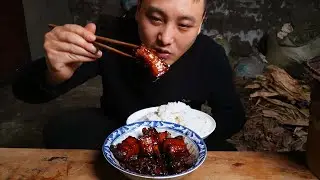 干豇豆吸满肉汁，比肉还香！红烧肉炖到酥烂，米饭又遭殃了