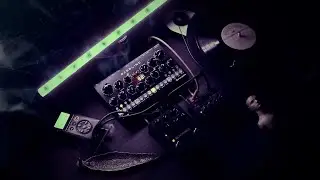 Erica Synths BASSLINE db-01 / Eventide BLACKHOLE / Dark Ambient Soundscape / by GIPNOZER