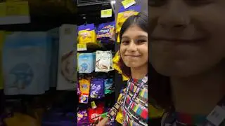 Ente favourite chocolates vagichu🤩 | amma&rsquo;s reaction🤣 | thejathangu😉 #Shorts